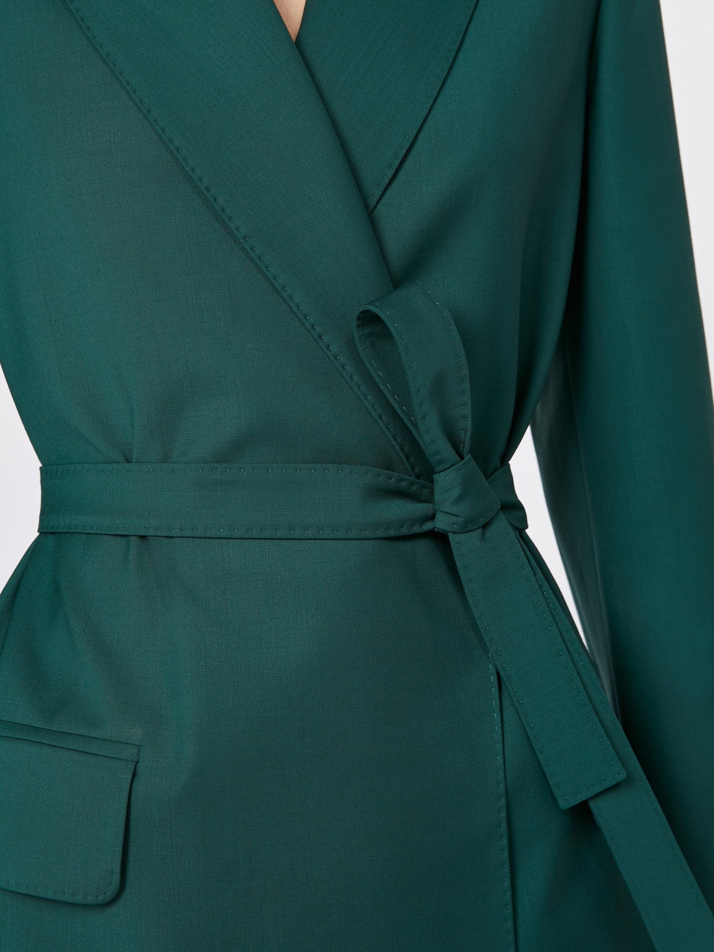 Belted woollen cloth blazer