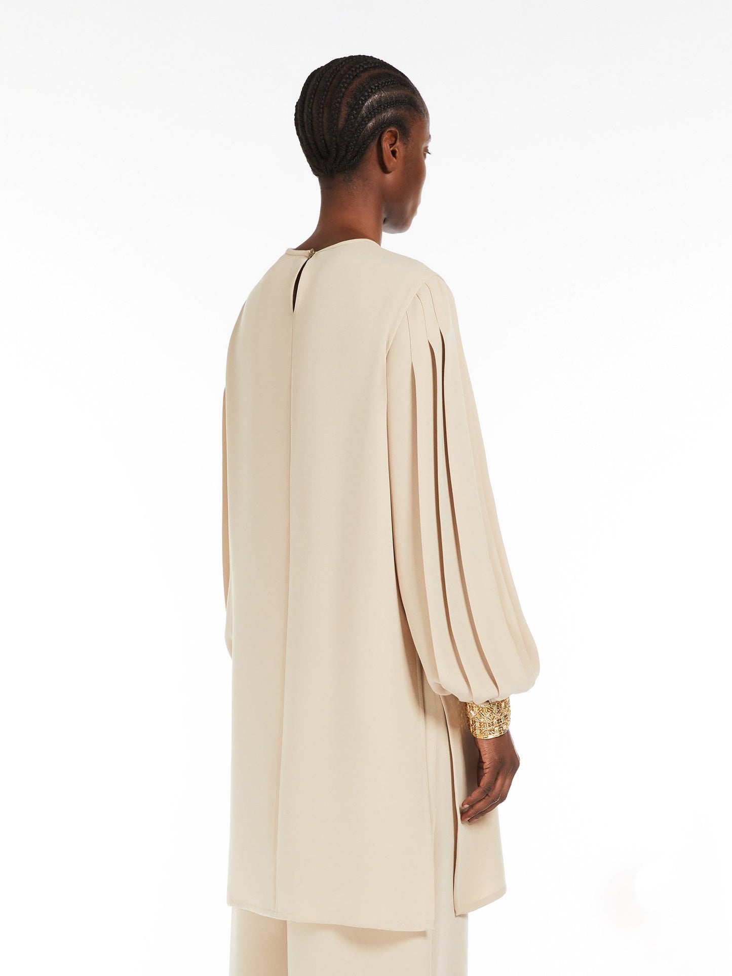 Cady blouse with pleated sleeves