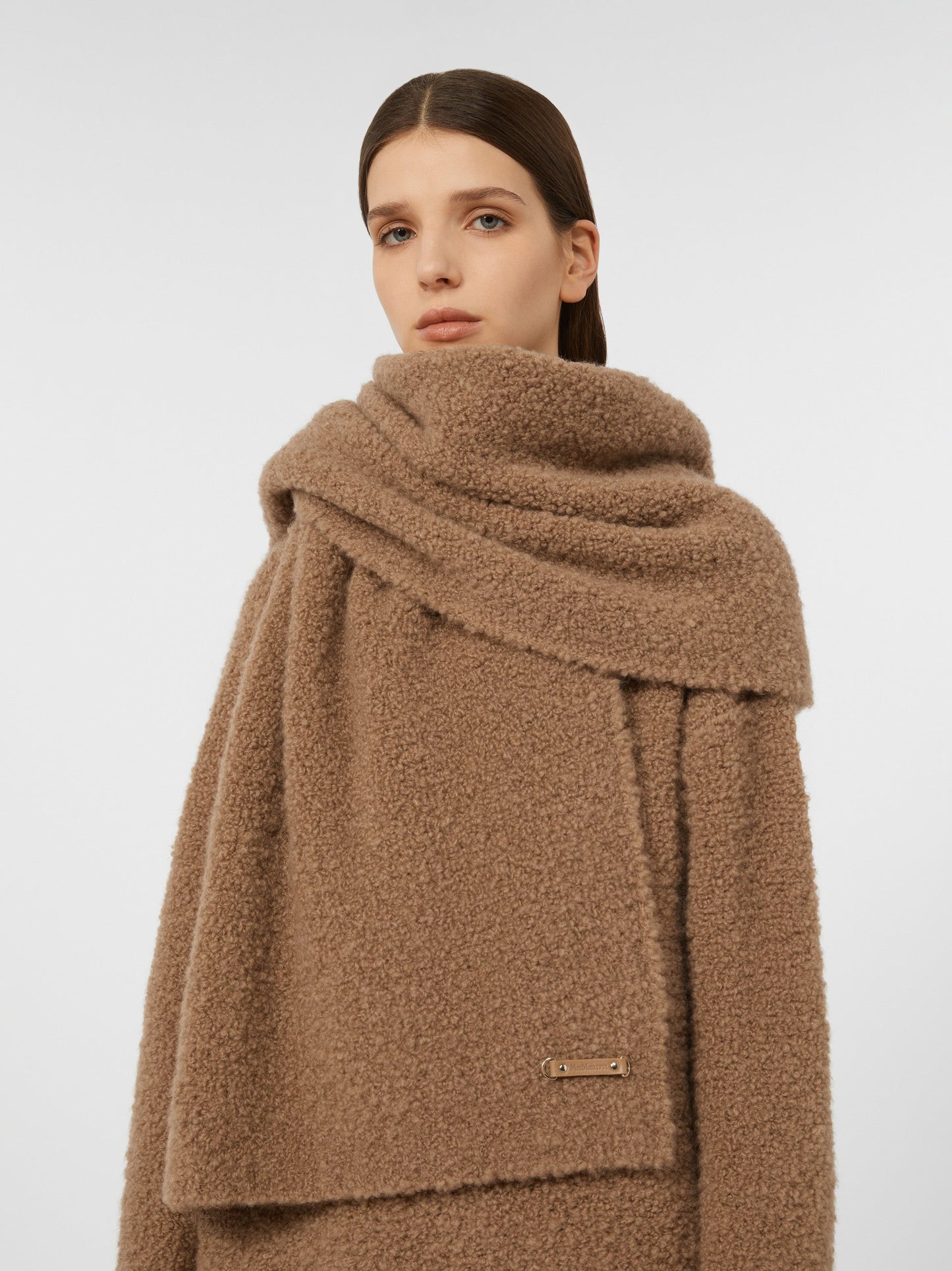 Bouclé silk and camel scarf