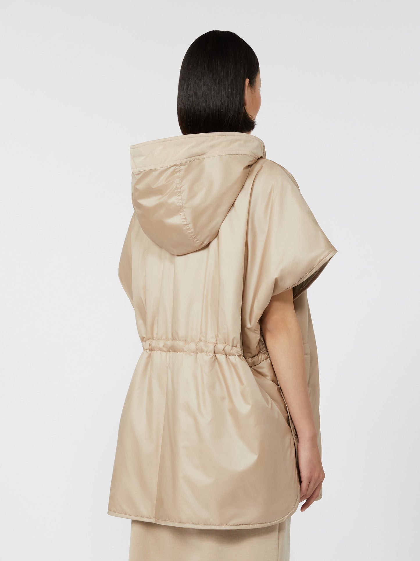 Reversible water-repellent canvas cape