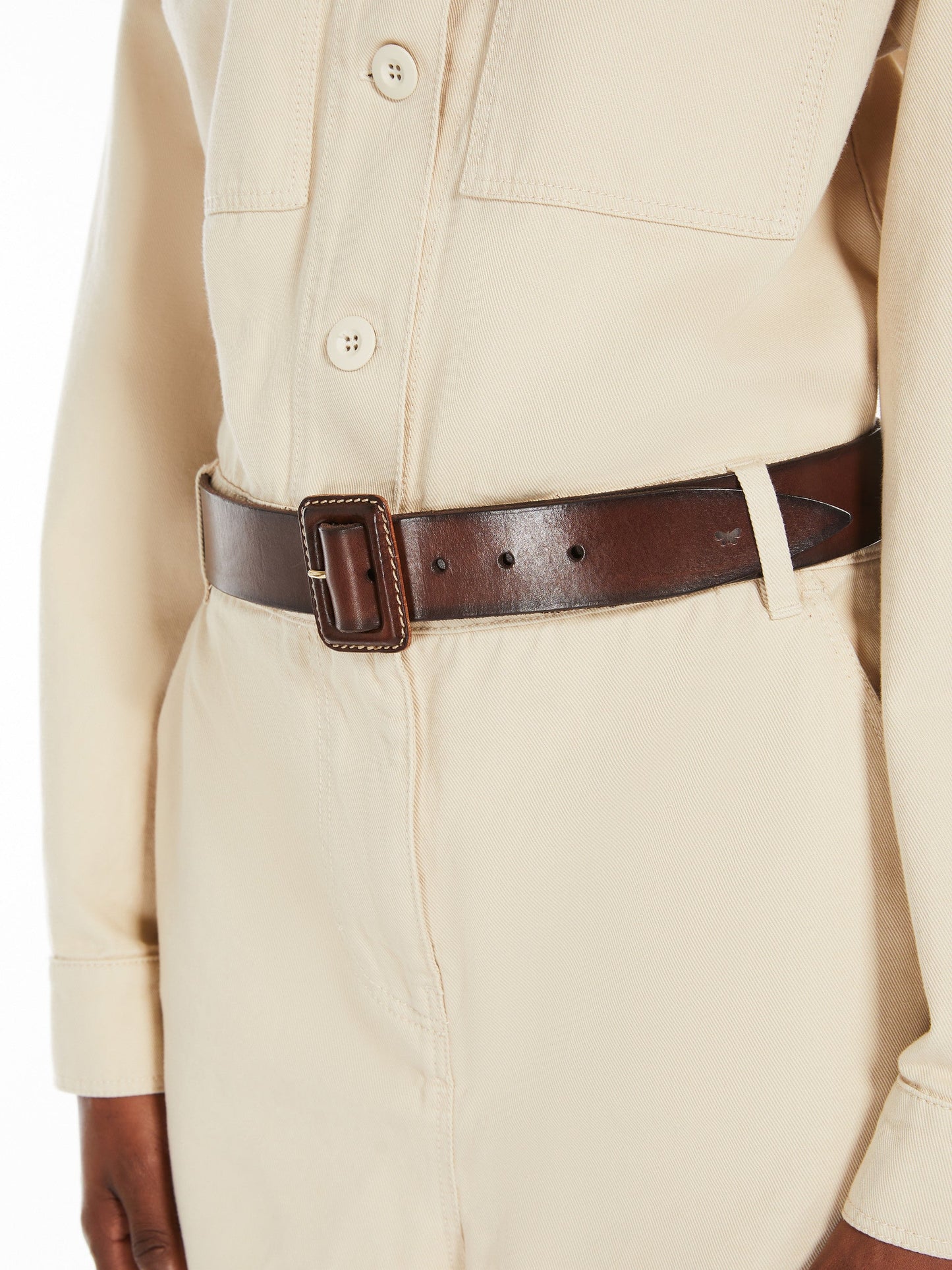 Leather belt with covered buckle