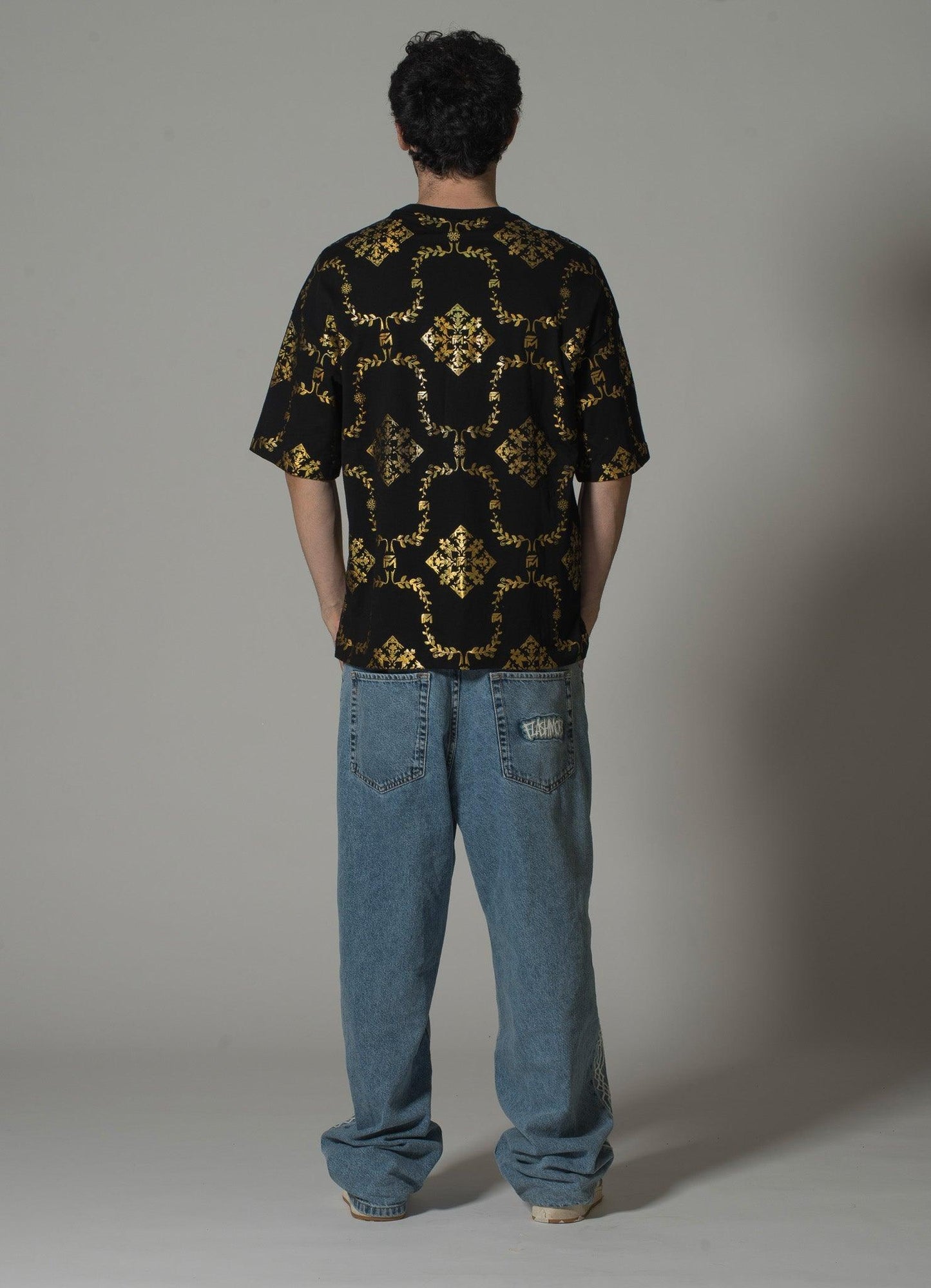 Men’s Black & Gold Reflective T-Shirt – FM Streetwear