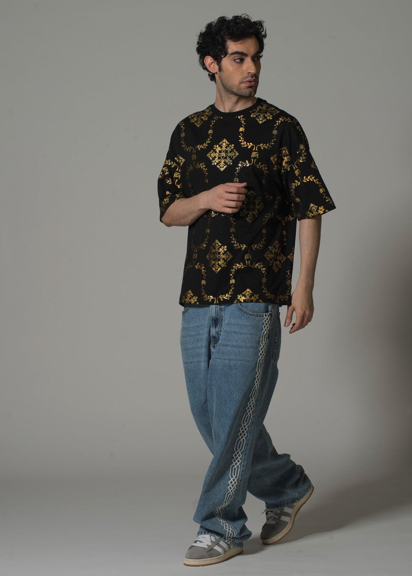 Men’s Black & Gold Reflective T-Shirt – FM Streetwear