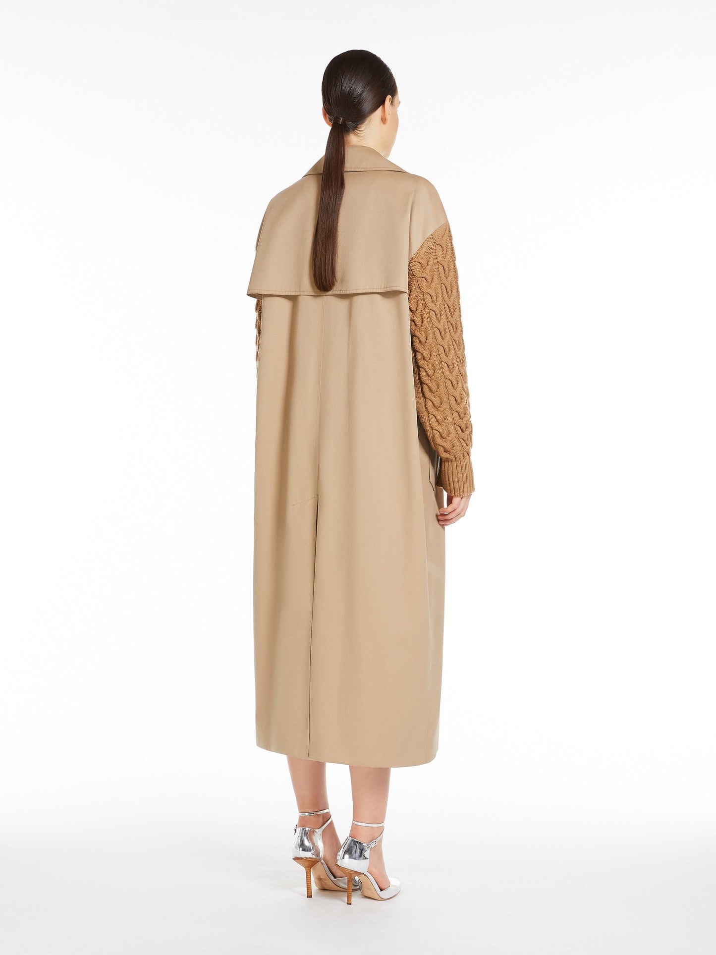 Water-repellent gabardine trench coat