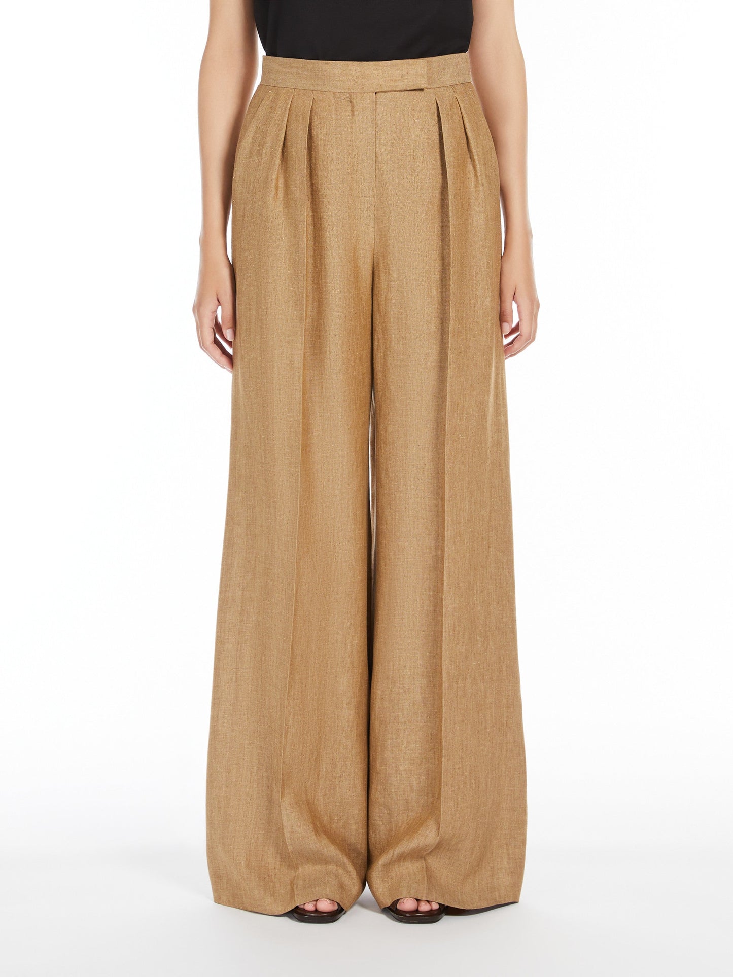 Wide linen trousers