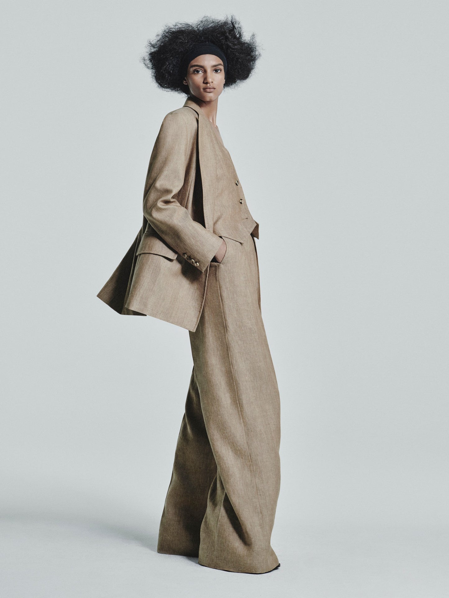 Wide linen trousers