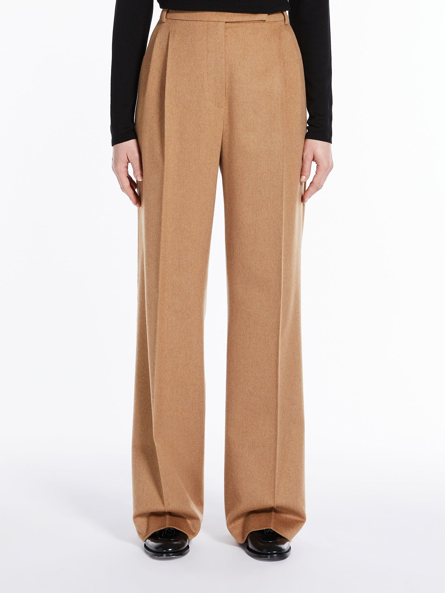Wide camel trousers