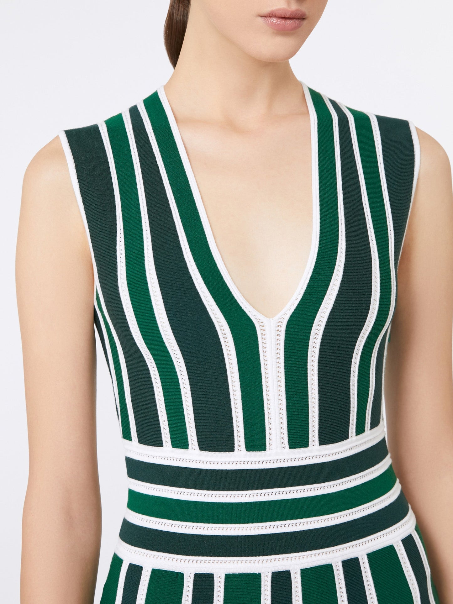 Viscose yarn dress