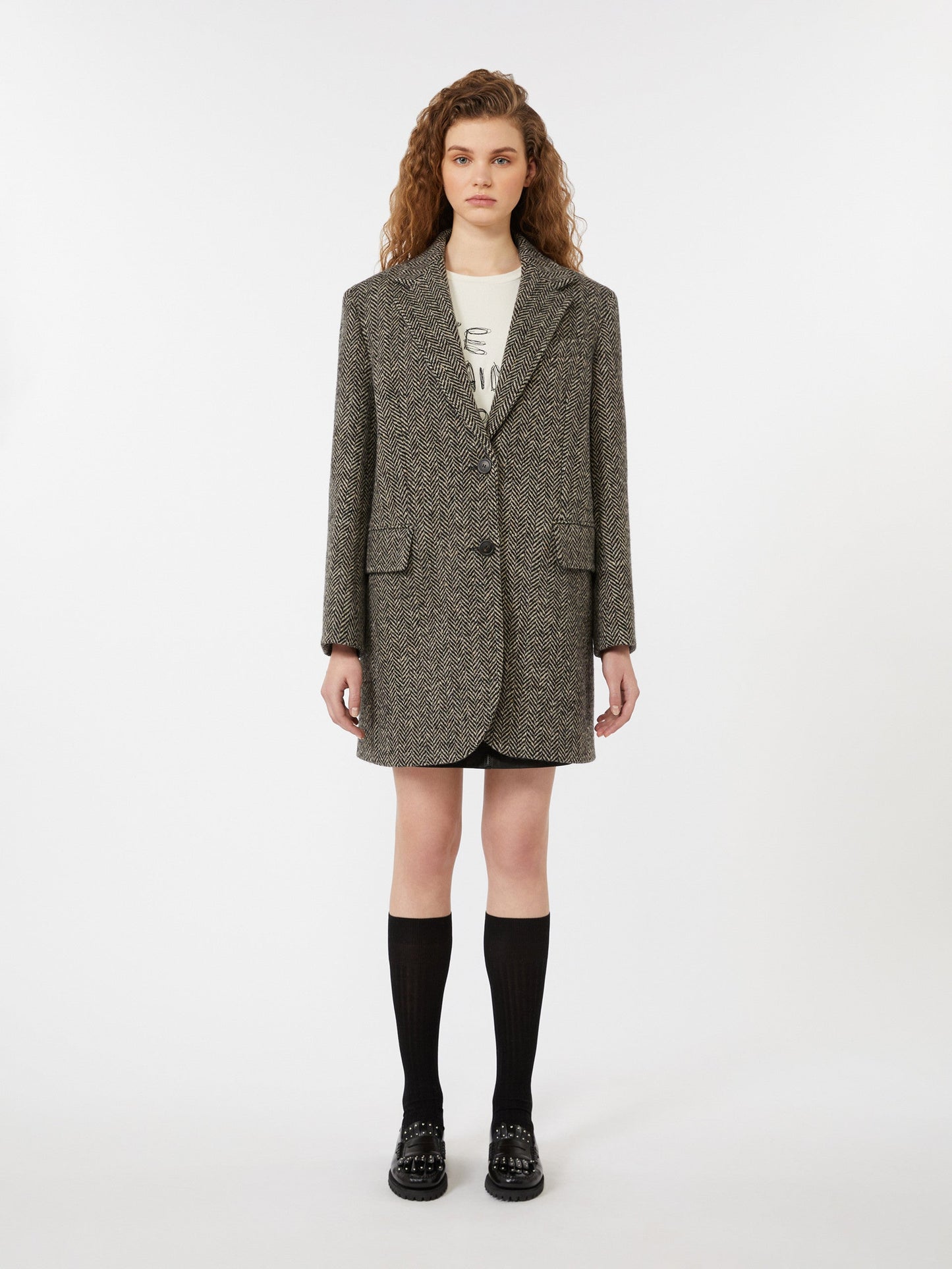 Single-breasted tweed coat
