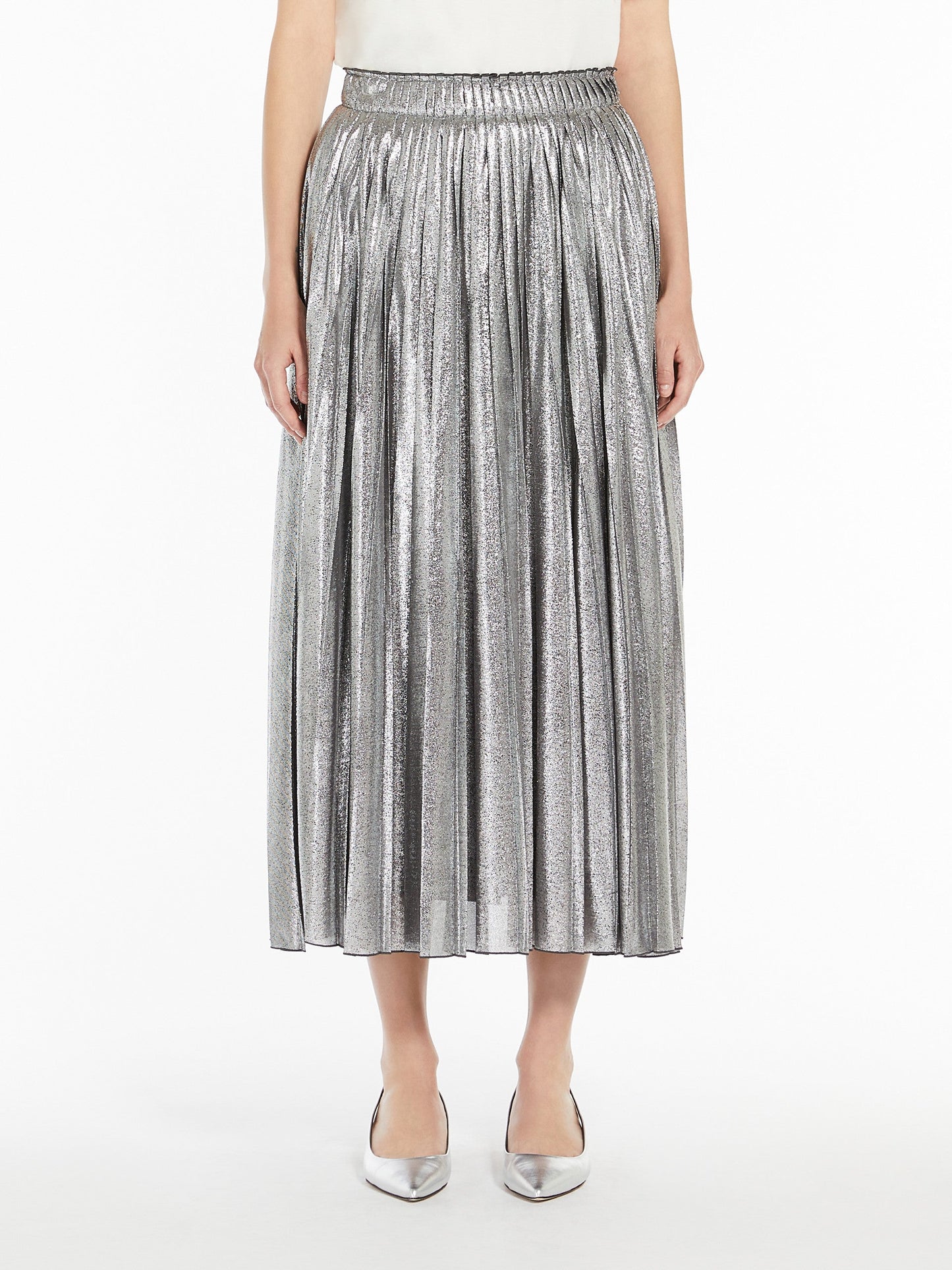 Long skirt in metallic georgette