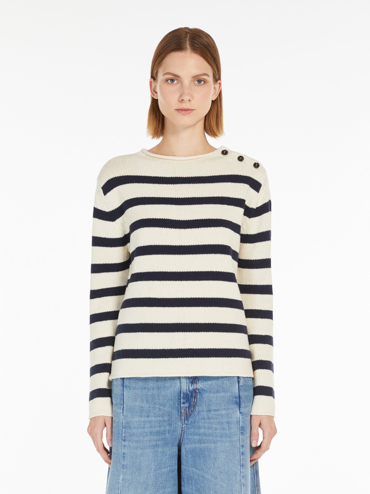 Cotton yarn button-up sweater