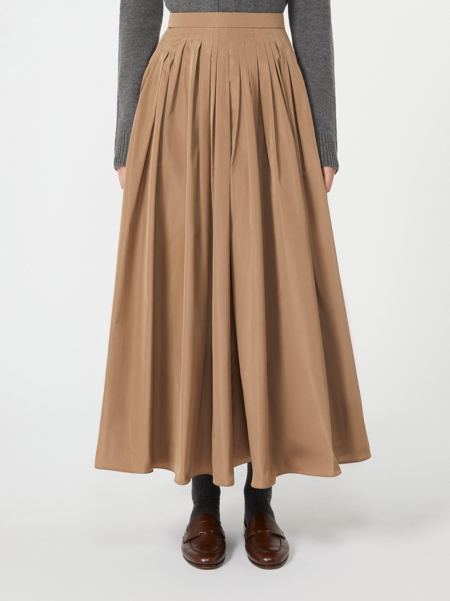 Pleated taffeta skirt