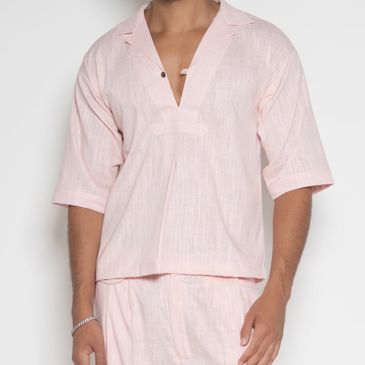 FM AF1 Pink Ombre Linen V-Neck Box Shirt