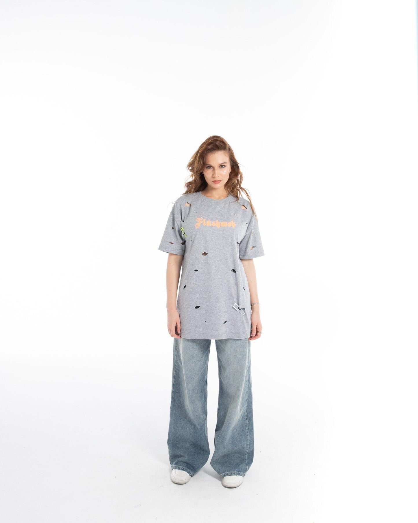 Women’s Oversized Torn Graphic T-Shirt – FM Streetwear