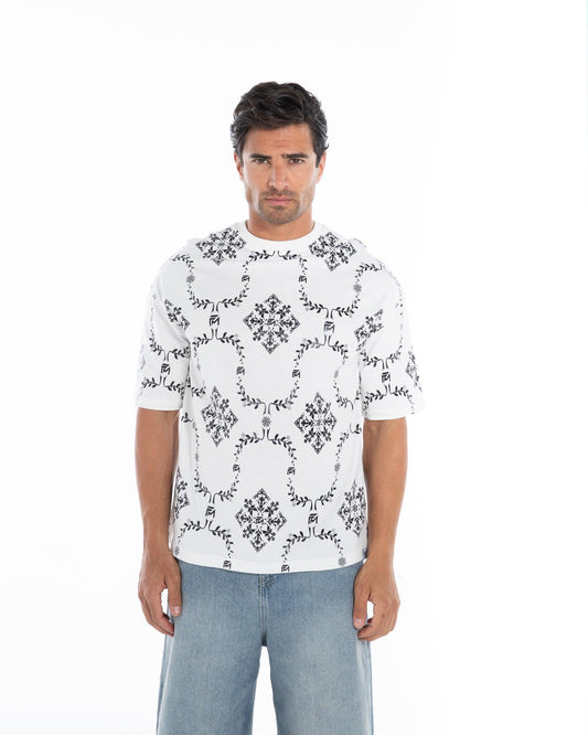 Reflective Edge T-Shirt: Black & White – FM Streetwear